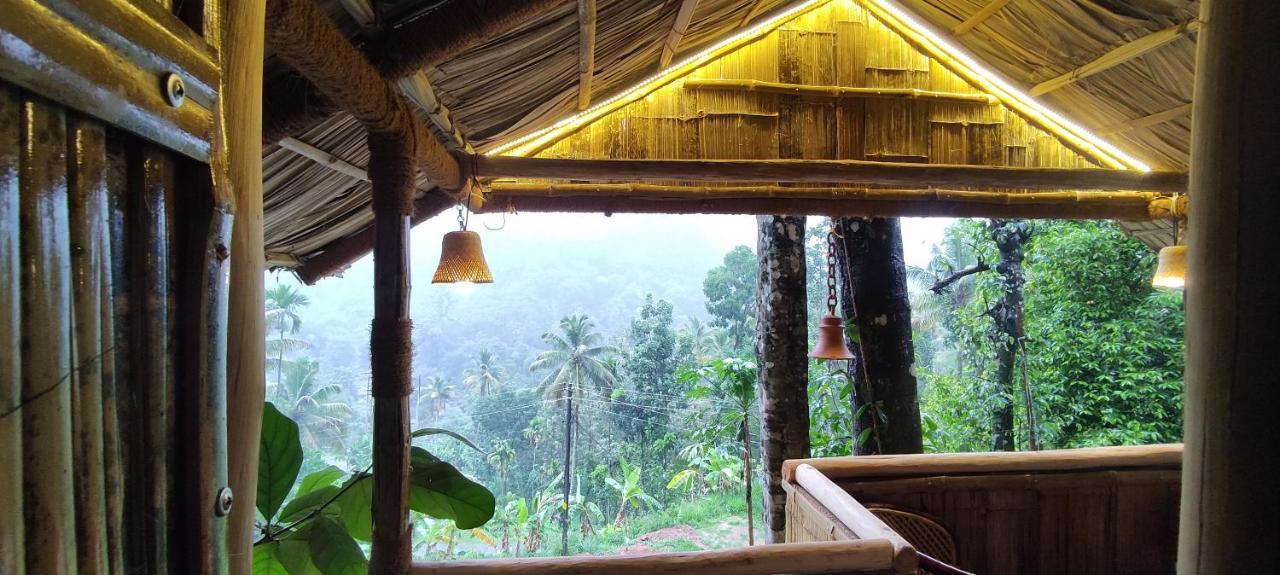 Fab - Bamboo Hut With Open Shower Munnar Esterno foto