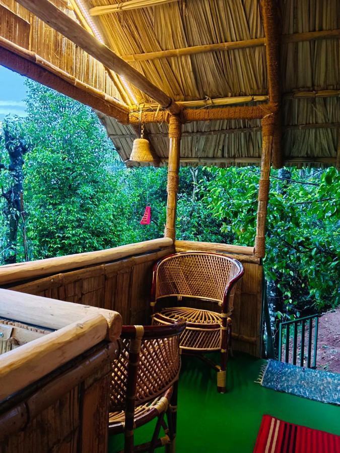 Fab - Bamboo Hut With Open Shower Munnar Esterno foto