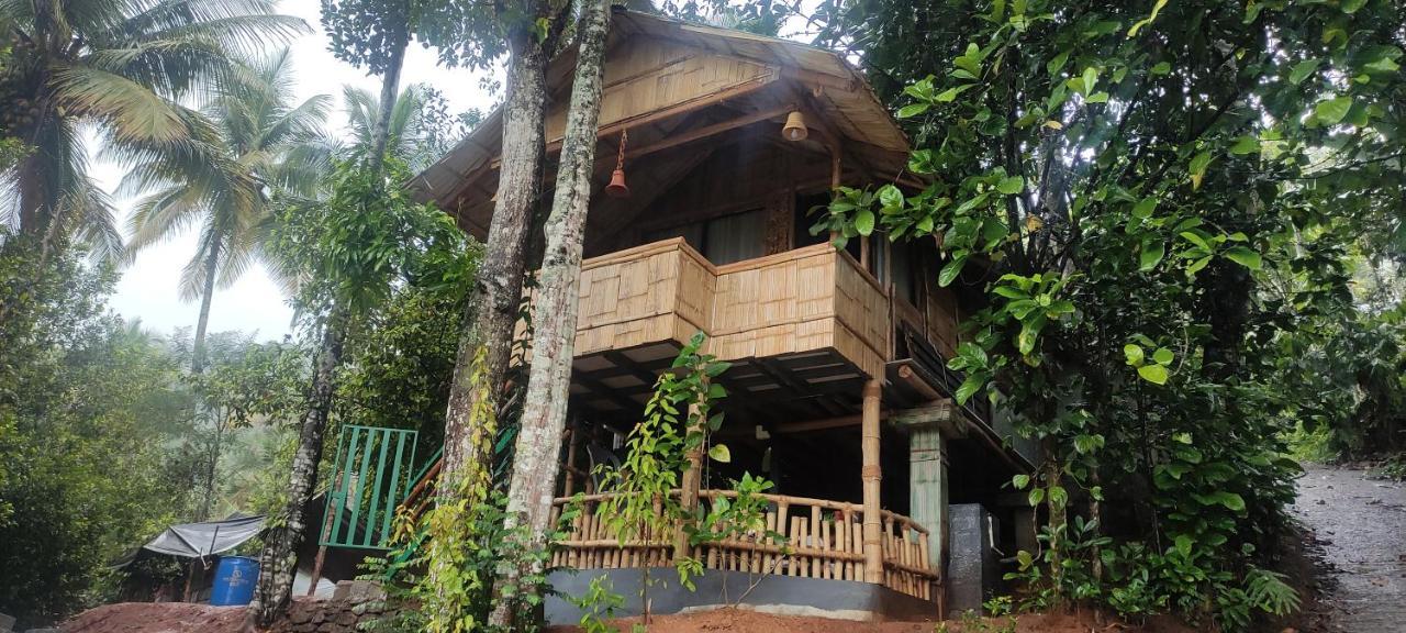 Fab - Bamboo Hut With Open Shower Munnar Esterno foto