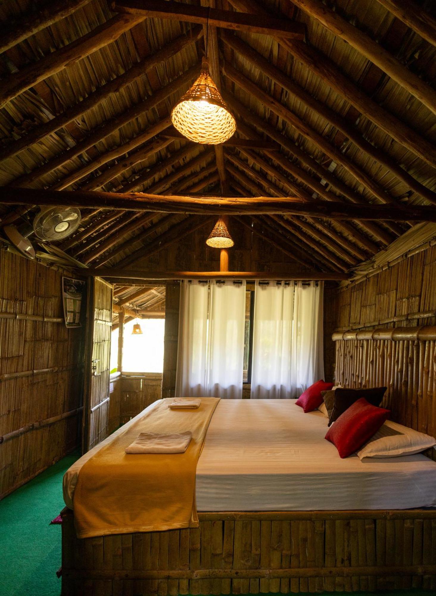 Fab - Bamboo Hut With Open Shower Munnar Esterno foto